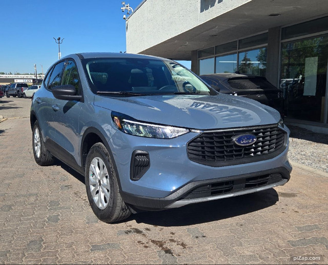 2025 Ford Escape ACTIVE | PREM TECH PKG | COLD WTHR PKG | BLIS in Cars & Trucks in Calgary - Image 2