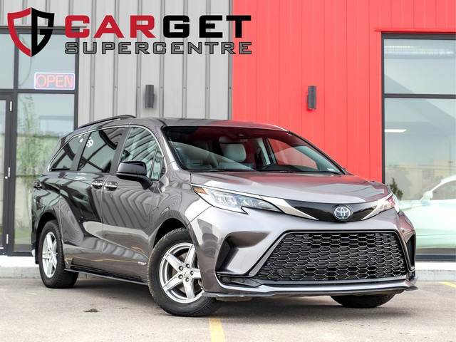 2021 Toyota Sienna XSE Hybrid - Local Unit | 7 Seater I Carplay  in Cars & Trucks in Saskatoon