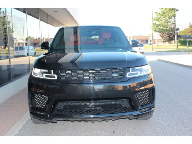 2019 Land Rover Range Rover Sport AUTOBIOGRAPHY - BLACK ON RED - dans Autos et camions dans Ville de Toronto - Image 58