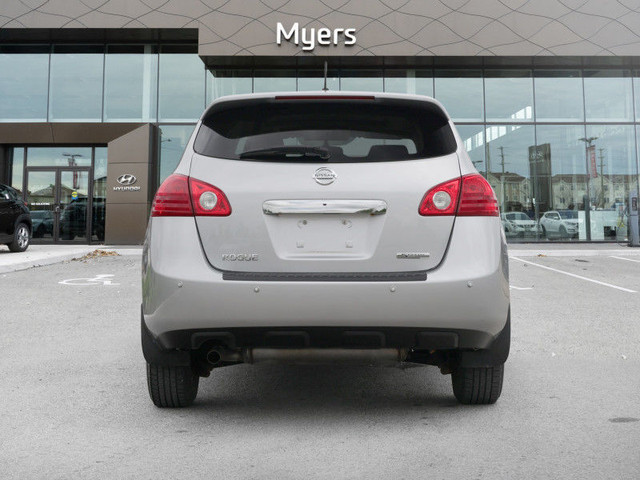 2013 Nissan Rogue in Cars & Trucks in Ottawa - Image 4