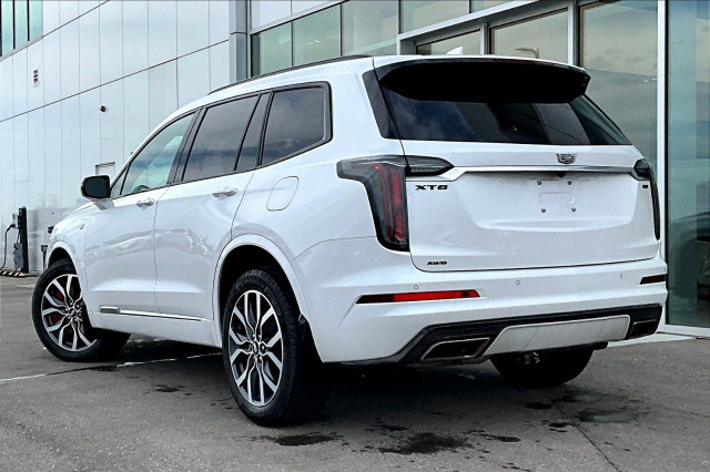 2024 Cadillac XT6 in Cars & Trucks in Calgary - Image 4
