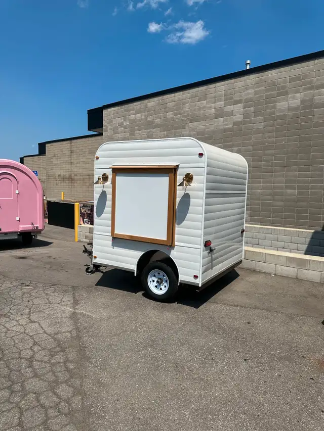 Mobile Bars - Ice Cream, Cofee, Bakery in Cargo & Utility Trailers in Hamilton - Image 19