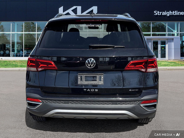 2023 Volkswagen Taos COMFORTLINE ONE OWNER , CLEAN CARFAX in Cars & Trucks in Calgary - Image 4
