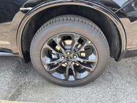 TIRES: 265/50R20 ALL-SEASON PERFORMANCE,ENGINE: 5.7L HEMI VVT V8 W/MDS (STD),WHEELS: 20 X 8 BLACK NO... (image 7)