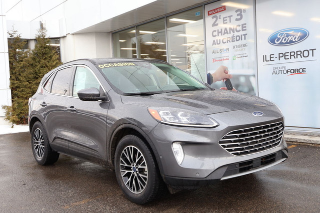 2021 Ford Escape Titanium Plug-In Hybrid // TOIT PANORAMIQUE CAM in Cars & Trucks in City of Montréal - Image 3