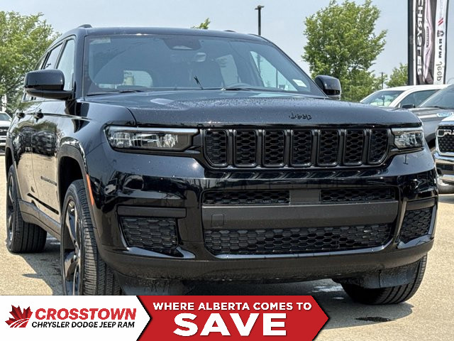 2025 Jeep Grand Cherokee L Altitude | Sunroof | Remote Start in Cars & Trucks in Edmonton