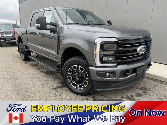 2025 Ford Super Duty F-350 SRW Platinum - MOON ROOF - 713A in Cars & Trucks in Strathcona County