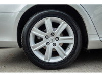 2007 Lexus ES350 Lexus ES sedan with 115,000 kilometers from new. Powered by a 3.5l V6 engine produc... (image 8)