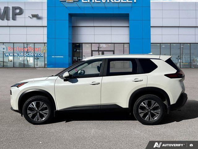 2023 Nissan Rogue SV | AWD | Sunroof | Rem. Start | Back Up Cam in Cars & Trucks in Saskatoon - Image 2