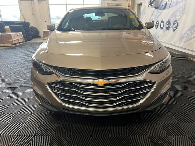 2022 Chevrolet Malibu LT 1.5 TURBO | CARPLAY/ANDROID AUTO | REMO in Cars & Trucks in Lloydminster - Image 3