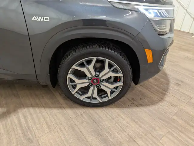 2021 Kia Seltos SX Turbo AWD | No Accidents | Leather | Heate... in Cars & Trucks in Calgary - Image 12