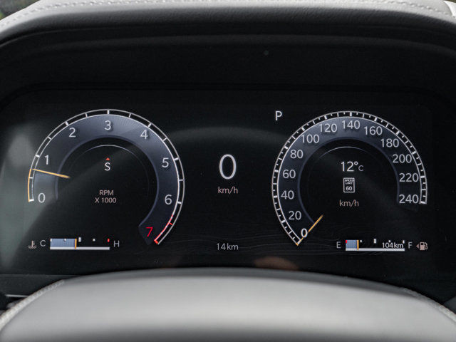 2025 Jeep Grand Cherokee Overland in Cars & Trucks in Barrie - Image 3
