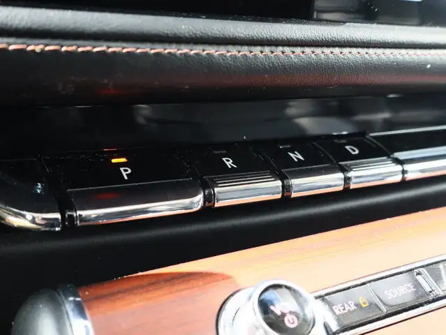2022 Lincoln Aviator Reserve CLEAN CARFAX, ONE OWNER FACTORY in Cars & Trucks in Winnipeg - Image 24