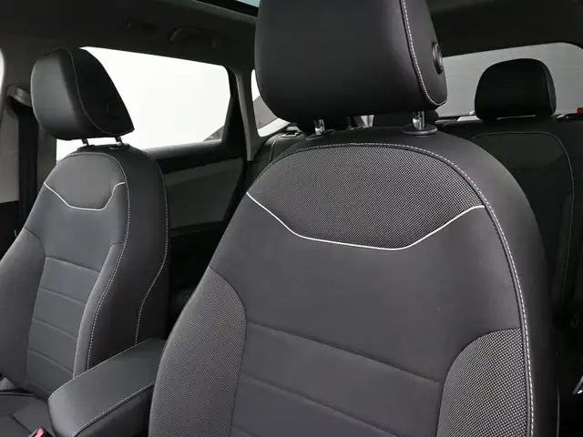 2024 Volkswagen Taos COMFORTLINE Lane Departure Warning with Bli in Cars & Trucks in Dartmouth - Image 8
