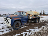 1981 Ford S/A Day Cab Fuel & Lube Truck F600
