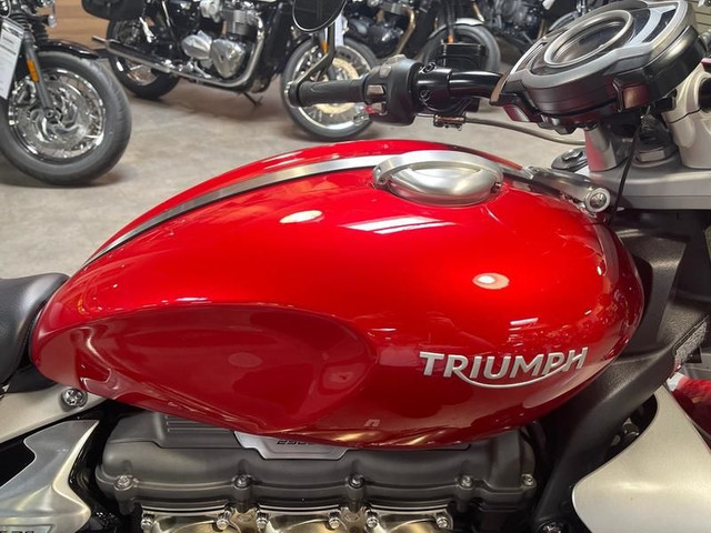 2020 Triumph Rocket 3 R Korosi Red in Street, Cruisers & Choppers in Kamloops - Image 3