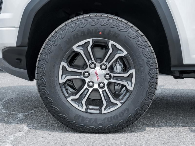 2025 GMC Canyon AT4 in Cars & Trucks in Oakville / Halton Region - Image 4