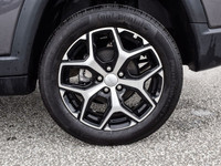 2024 Jeep Compass 4D Sport Utility Limited Baltic Gray Metallic Clearcoat **ONE OWNER**, 4WD, 4G LTE... (image 8)