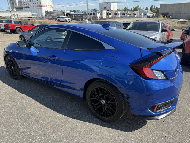 2018 Honda Civic Coupe Si in Cars & Trucks in Lethbridge - Image 4