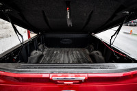 Low Mileage, Leather Seats, Cooled Seats, Bluetooth, Rear View Camera, Remote Start! 6 LOCATIONS KIN... (image 5)