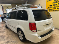 Anti-Lock Brakes;Driver Air Bag;Fog Lights;Passenger Air Bag;Side Air Bag;Traction Control;Heated Mi... (image 3)