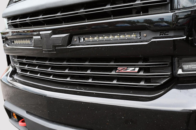 2020 Chevrolet Silverado 1500 LT Trail Boss + MOTEUR 5.7 LITRES  dans Autos et camions  à Longueuil/Rive Sud - Image 4