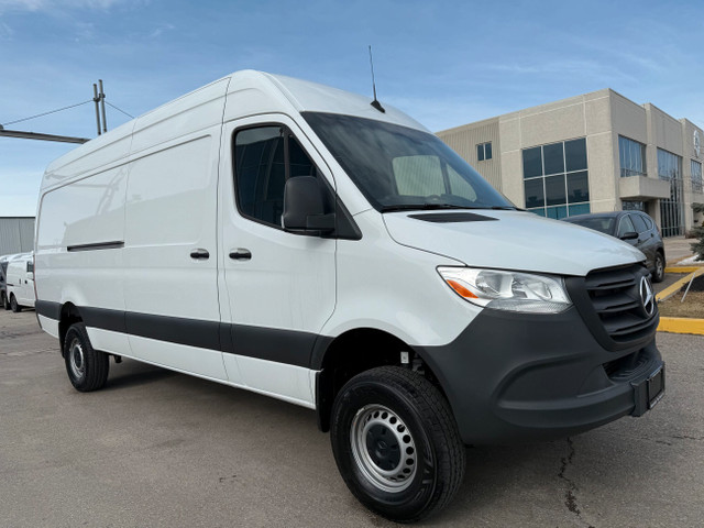 2023 Mercedes-Benz Sprinter Van Sprinter -AWD -CARGO in Cars & Trucks in Oakville / Halton Region - Image 2