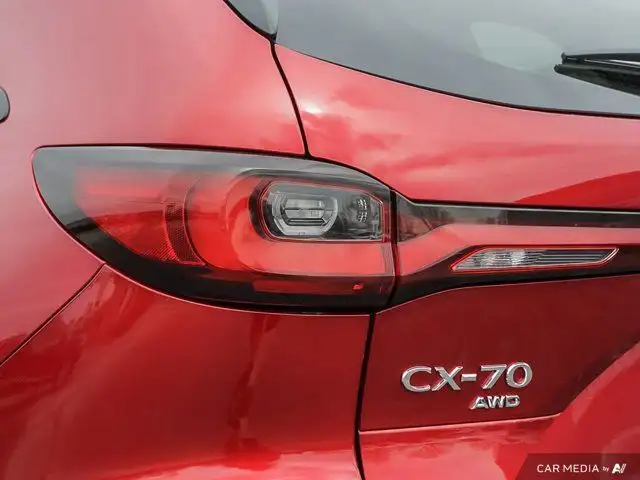 2025 Mazda CX-70 MHEV GS-L | Hybrid | AWD | Apple Carplay in Cars & Trucks in Windsor Region - Image 13