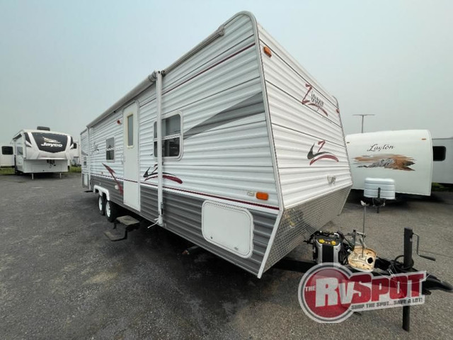 2007 CrossRoads RV Zinger ZT-31QB in Travel Trailers & Campers in City of Montréal