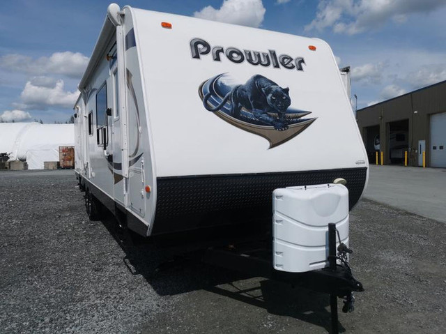 2013 Heartland PROWLER 32MBD *Couple* in Travel Trailers & Campers in Thetford Mines - Image 2