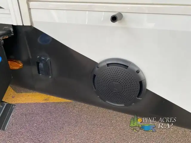 2021 Jayco Eagle 321RSTS in Travel Trailers & Campers in Truro - Image 65