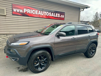  2018 Jeep Cherokee TRAILHAWK - HEATED LEATHER - ROOF - CAM - RE