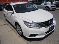 AUTOMATIC. FINSIHED IN WHITE WITH BLACK INTERIOR. A/C, PUSH BUTTON START, KEYLESS ENTRY, CAR PROOF V... (image 7)
