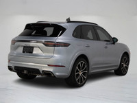 Bold and refined, this 2020 Porsche Cayenne with the Premium Plus and Sport Design Packages and deli... (image 3)