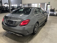 // AUCUN ACCIDENT RAPPORTÉ PAR CARFAX CANADA //Ce Mercedes-Benz C-Class 2019 version C300 AWD CUIR T... (image 3)