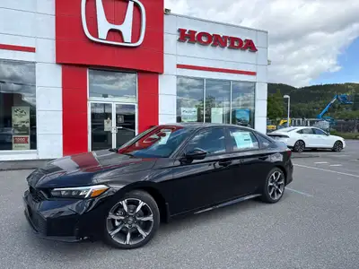 Engine: 2L 4cyl. L/100Km City: 0.0 L/100Km Hwy: 0.0 Safety Equipment Traffic Jam Assist ABS And Driv...
