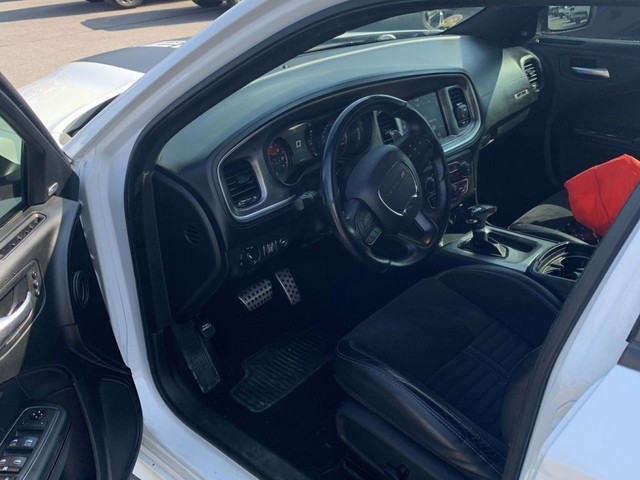 2020 Dodge Charger R/T Daytona 5.7L Hemi *Track Pack,Mags 20po in Cars & Trucks in Laval / North Shore - Image 4