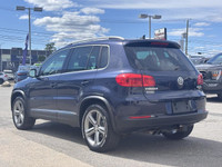// JAMAIS ACCIDENTÉ! // // UN SEUL PROPRIÉTAIRE // Le Volkswagen Tiguan Highline 4 portes 4MOTION 20... (image 8)