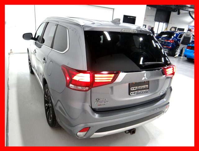 2018 Mitsubishi Outlander PHEV SE S-AWC *LEATHER/SUNROOF/NAV/LOA in Cars & Trucks in London - Image 4