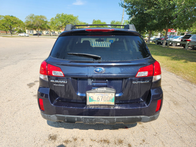 2012 Subaru Outback 2.5i w/Limited & Nav Pkg in Cars & Trucks in Winnipeg - Image 4