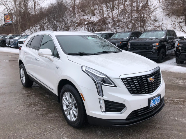 2020 Cadillac XT5 Luxury FWD in Cars & Trucks in London - Image 3