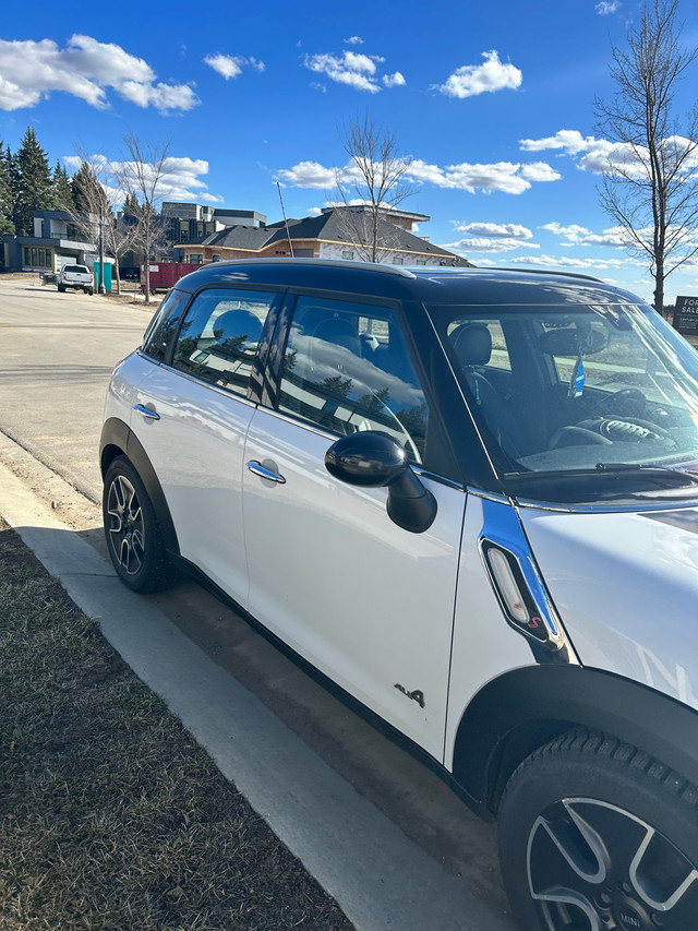 2012 MINI Cooper S Countryman S in Cars & Trucks in Edmonton - Image 3