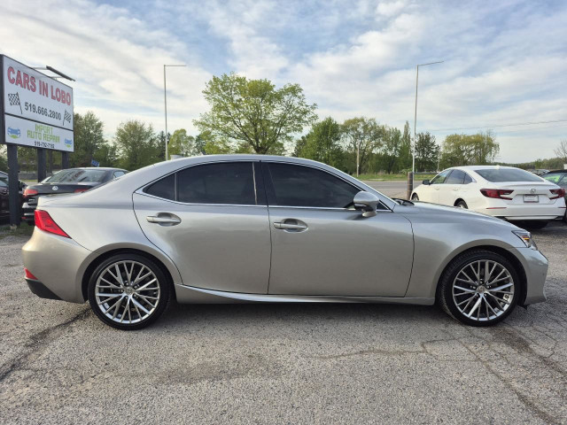 2017 Lexus IS 300 IS 300 One Owner/No Accidents in Cars & Trucks in London - Image 2