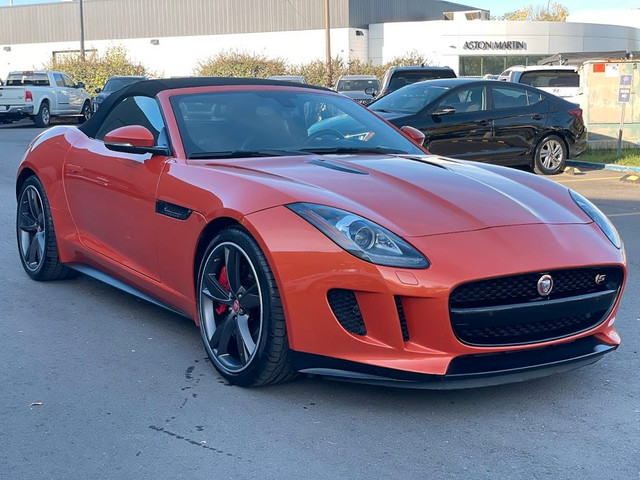  2015 Jaguar F-Type V8 S w/ CONVERTIBLE / SUPERCHARGED in Cars & Trucks in Calgary - Image 2