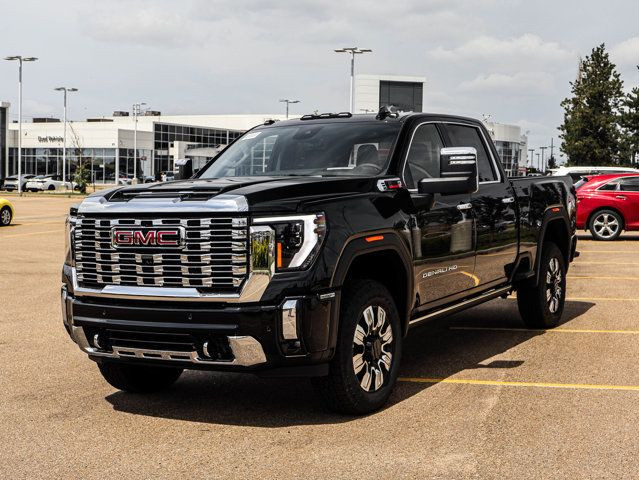 2025 GMC Sierra 3500HD Denali in Cars & Trucks in Strathcona County - Image 4