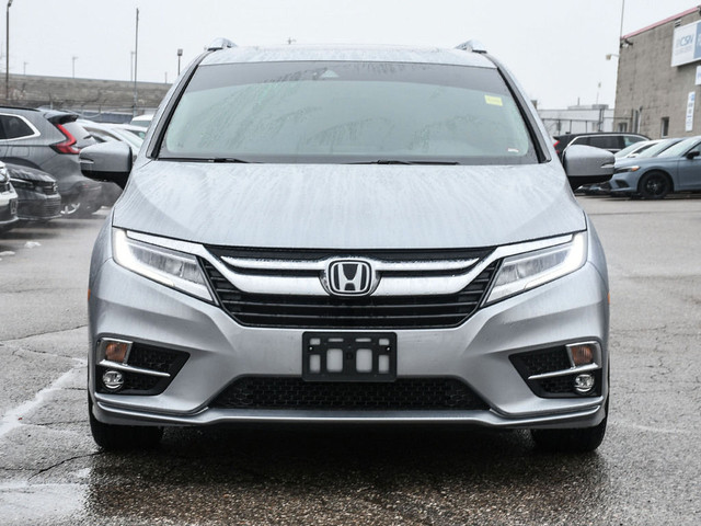 2018 Honda Odyssey Touring   One Owner Touring   One Owner Touri in Cars & Trucks in City of Toronto - Image 4