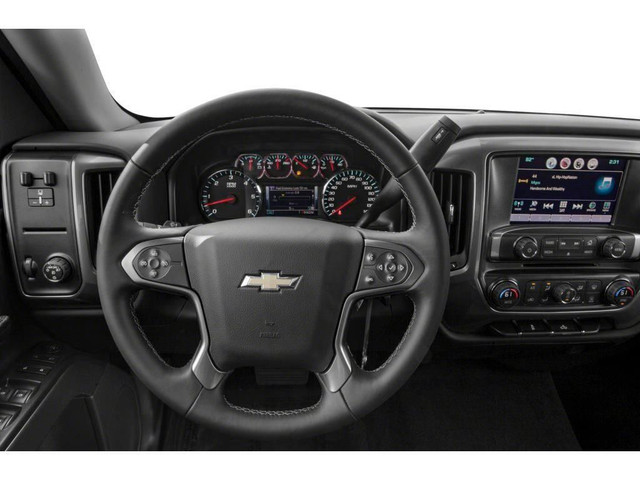 2018 Chevrolet Silverado 1500 in Cars & Trucks in Medicine Hat - Image 4