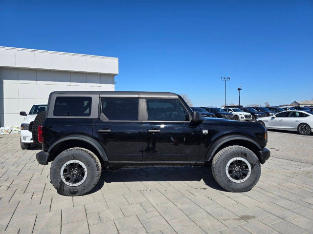 2022 Ford Bronco in Cars & Trucks in Ottawa - Image 4