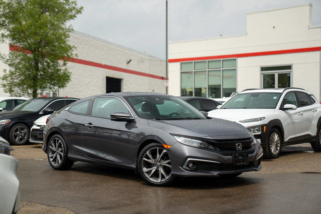 2019 Honda Civic Coupe Touring in Cars & Trucks in Edmonton - Image 2