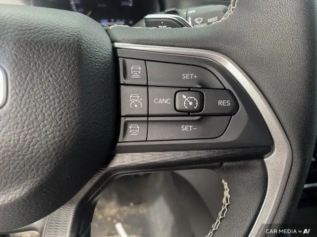 2025 Jeep Grand Cherokee L Altitude 4x4 Sunroof Nav Capable in Cars & Trucks in St. Albert - Image 20